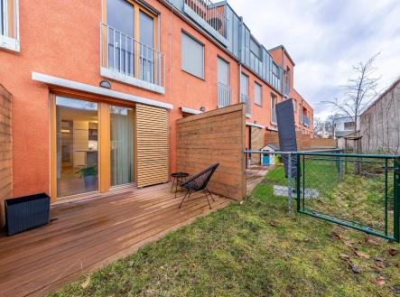 Pronájem bytu, 1+kk, 38 m²