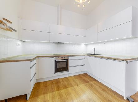 Pronájem bytu, 3+kk, 85 m²