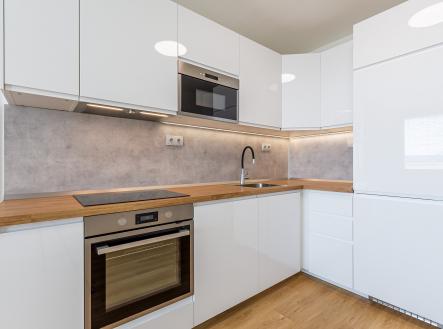 Prodej bytu, 4+kk, 72 m²