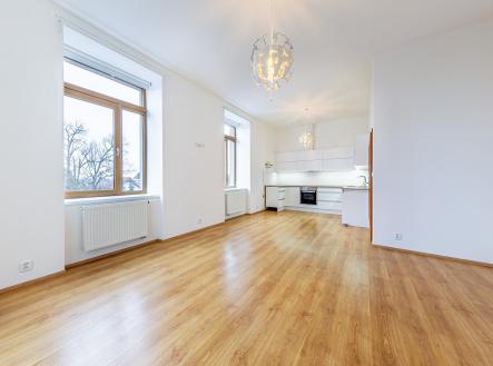 Pronájem bytu, 3+kk, 85 m²
