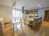 Pronájem bytu, 2+kk, 70 m²