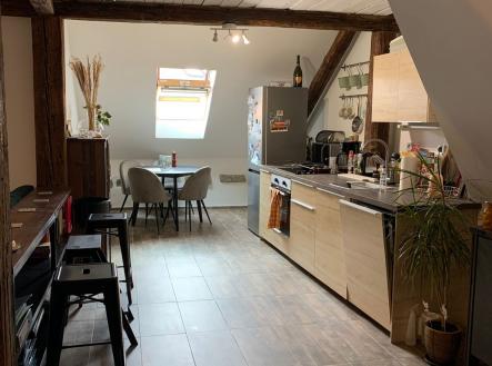 Pronájem bytu, 3+kk, 73 m²