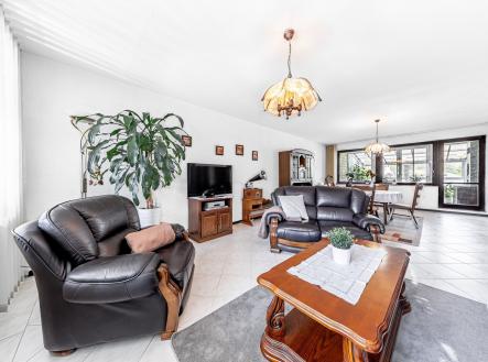 Prodej domu/vily, 304 m²