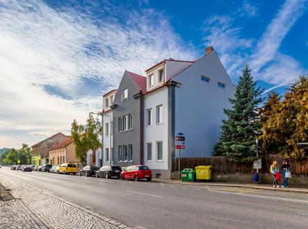 Pronájem bytu, 2+1, 83 m²