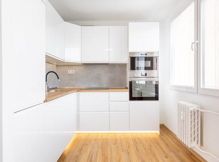 Prodej bytu, 3+kk, 56 m²