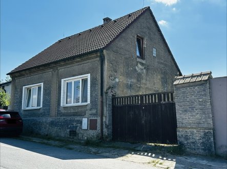 Prodej rodinného domu s pozemkem 1273 m², Ledce, Kladno