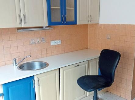 Pronájem - dům/vila, 200 m²