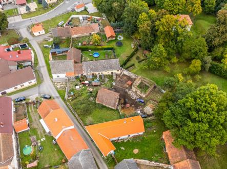 Prodej zemědělského objektu, 2 441 m²
