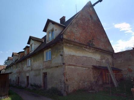 Prodej domu/vily, 831 m²