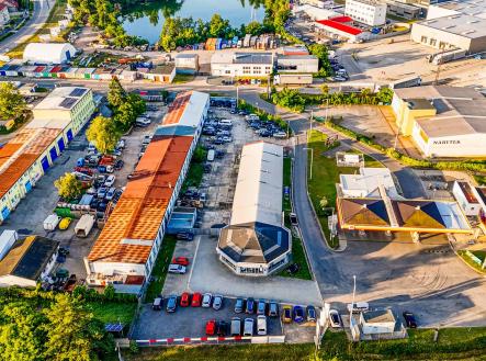 Prodej obchodní prostor, 621 m²