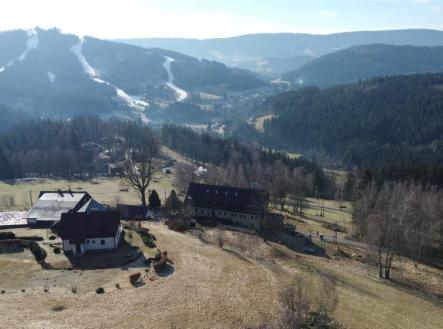 Prodej pozemku pro bydlení, 2 074 m²