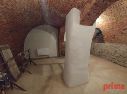 Pronájem komerčního objektu, jiný, 83 m²