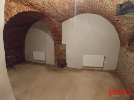 Pronájem komerčního objektu, jiný, 83 m²