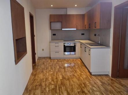 Pronájem bytu, 5+1, 125 m²