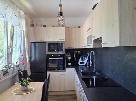 Pronájem bytu, 3+1, 65 m²