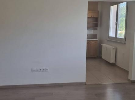 Pronájem bytu, 2+1, 60 m²