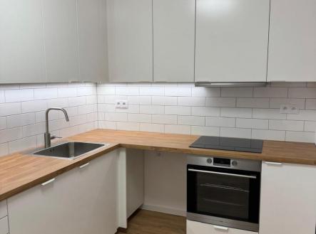Pronájem bytu, 2+1, 53 m²