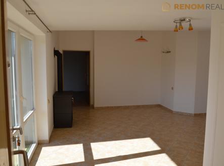 Pronájem bytu, 5+1, 140 m²