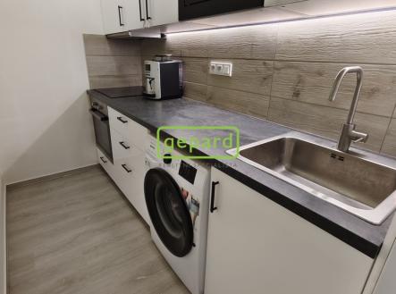 Pronájem bytu, 2+kk, 37 m²