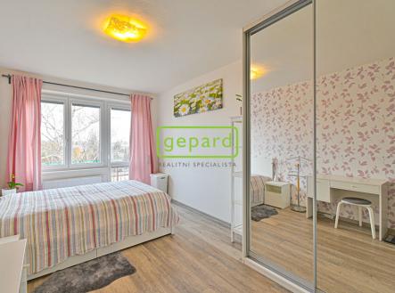 Pronájem bytu, 2+kk, 64 m²