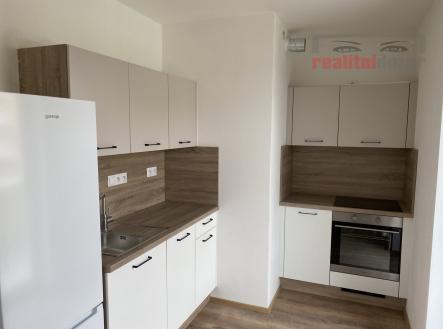 Pronájem bytu, 1+kk, 35 m²