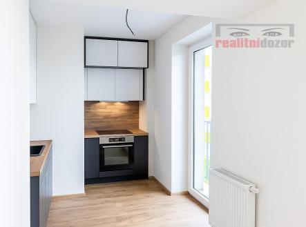 Pronájem bytu, 1+kk, 38 m²