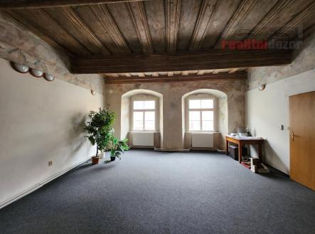 Prodej nájemního domu, 490 m²