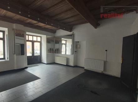 Prodej nájemního domu, 490 m²