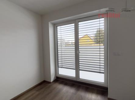 Pronájem bytu, 1+kk, 28 m²