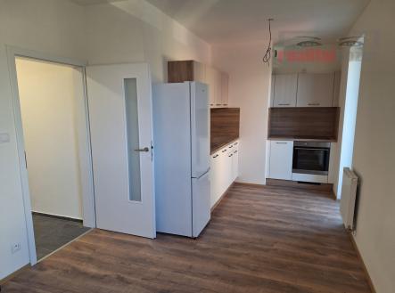 Pronájem bytu, 1+kk, 37 m²