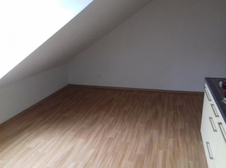 Pronájem bytu, 1+kk, 31 m²