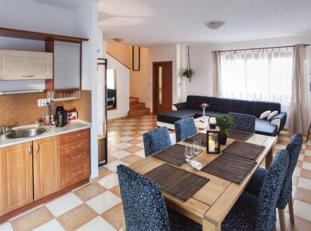 Pronájem domu/vily, 90 m²