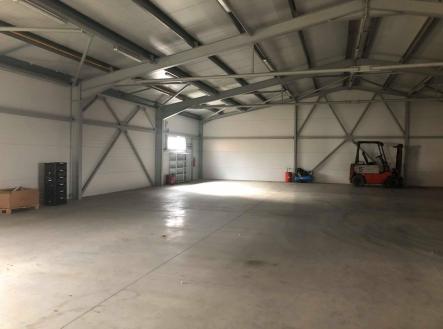 Pronájem - komerční objekt, sklad, 547 m²