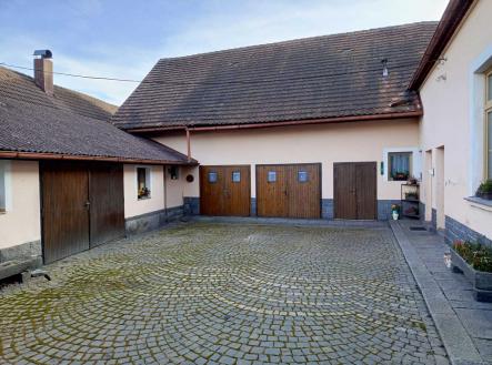 Prodej - chata/rekreační objekt, 325 m²