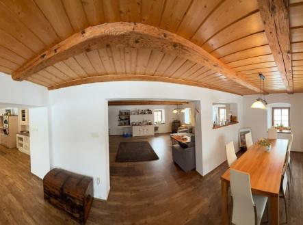 Prodej domu/vily, 1 140 m²