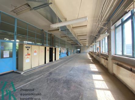Pronájem komerčního objektu, sklad, 100 m²