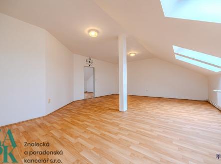 Pronájem bytu, 2+kk, 73 m²