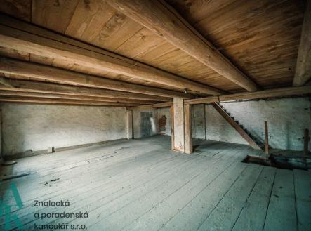 Prodej zemědělského objektu, 8 607 m²