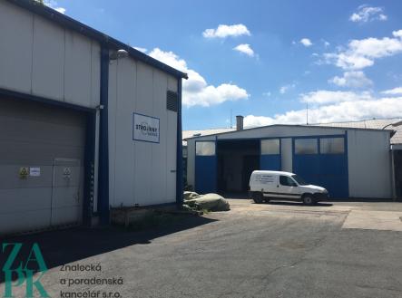 Pronájem komerčního objektu, sklad, 142 m²