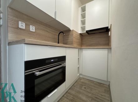 Pronájem bytu, 2+kk, 32 m²