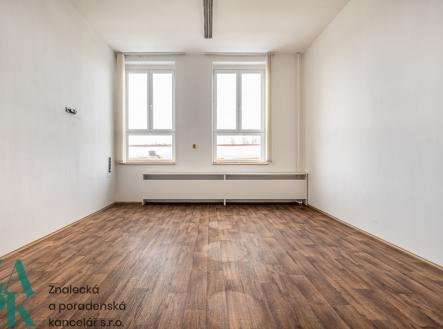 Pronájem kanceláře, 30 m²