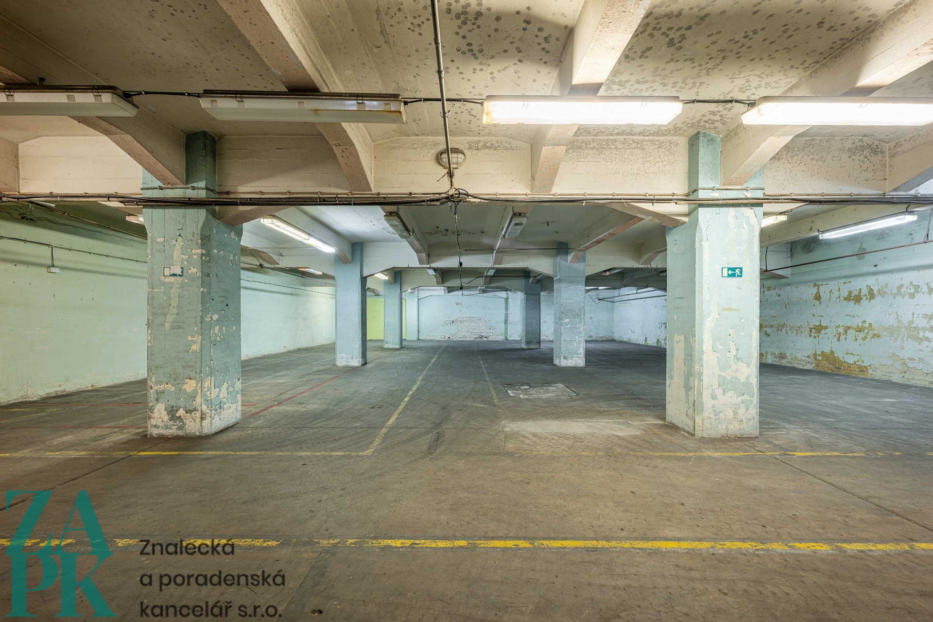 Pronájem skladu, 323 m2, Cheb