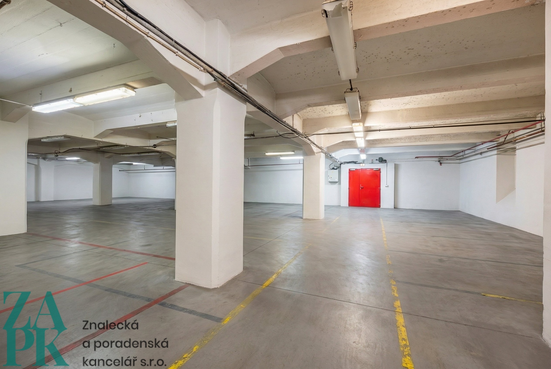 Pronájem skladu, 869 m2, Cheb