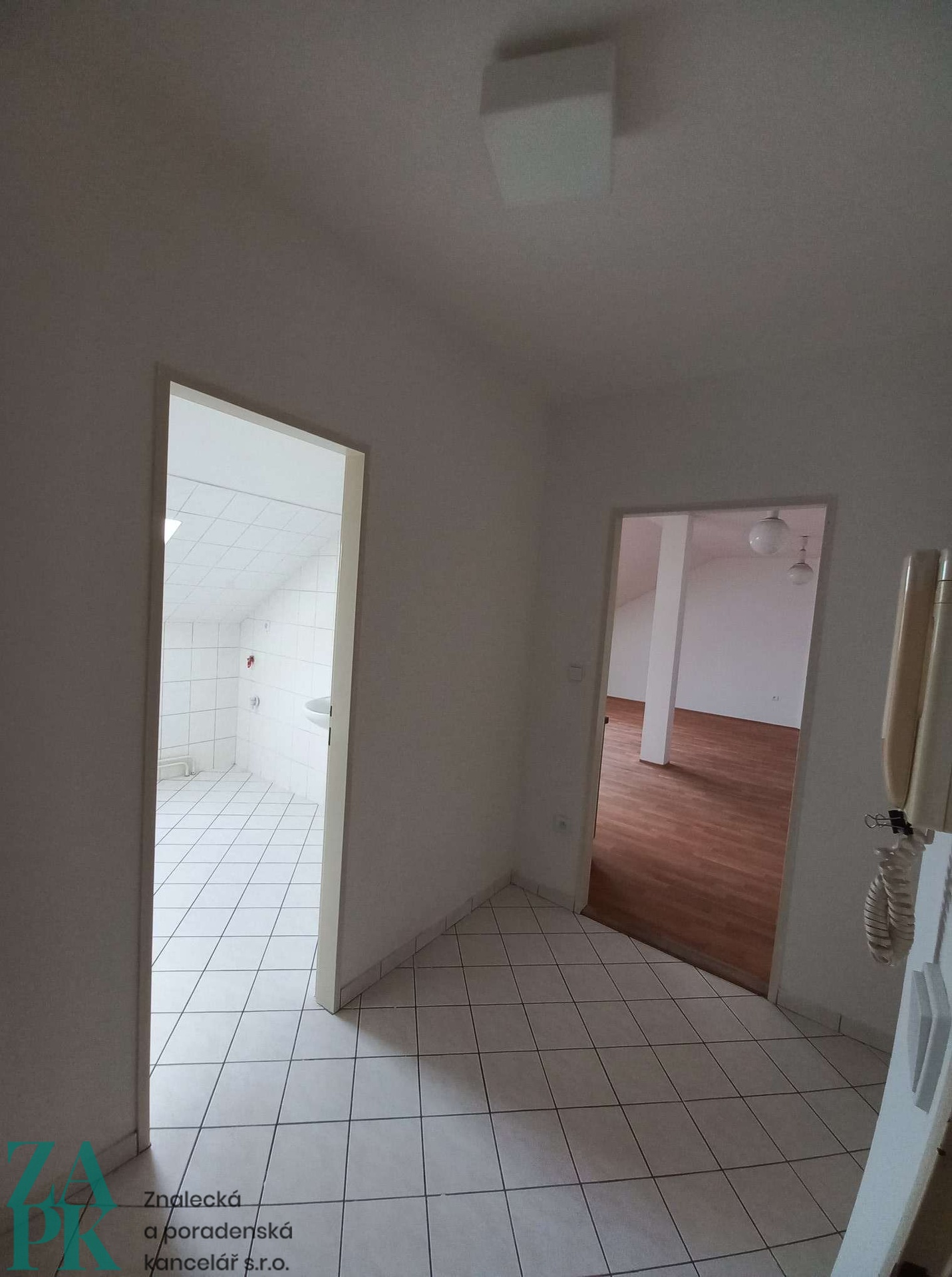 pronájem 1+kk,  46 m2