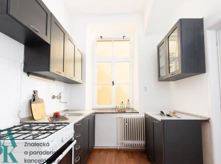 Pronájem bytu, 3+kk, 82 m²