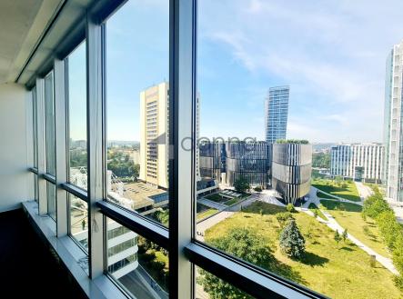 Pronájem kanceláře, 30 m² obrázek