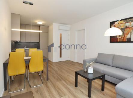 Pronájem bytu, 2+kk, 53 m²