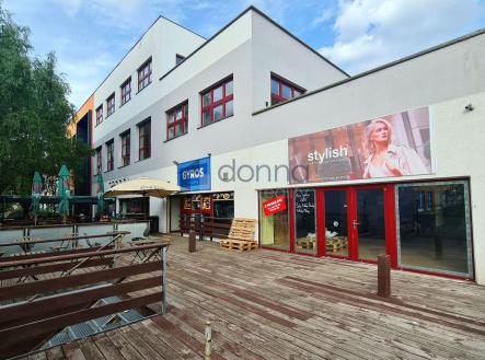 Pronájem - restaurace, 160 m²