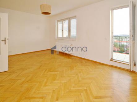 Pronájem bytu, 2+1, 77 m²