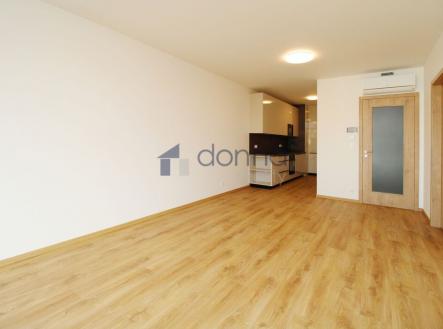 Pronájem bytu, 2+kk, 57 m²